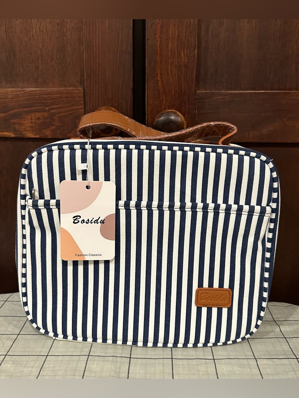 Basidu • Women’s toiletry travel bag • Brand New with tag